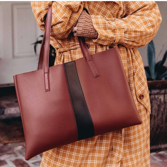 Vince Camuto Luck Tote Vegan Pebbled Leather Brown & Black Stripe NWOT - Picture 4 of 8